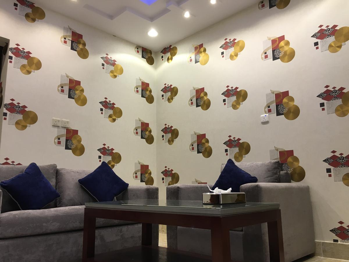 Dana North Aparthotel Al Qurayyat Exterior photo